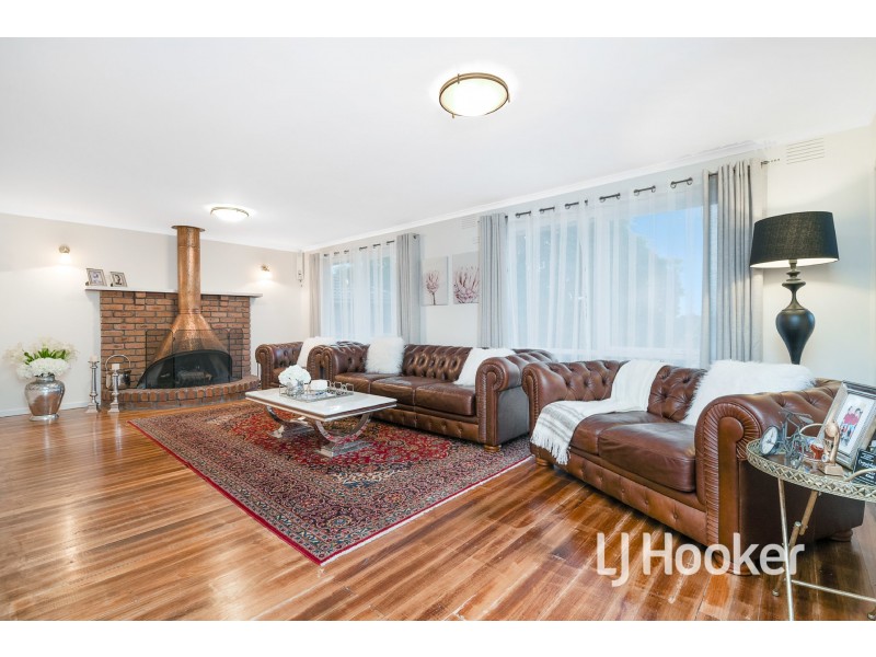 34 Mahon Crescent, Narre Warren VIC 3805