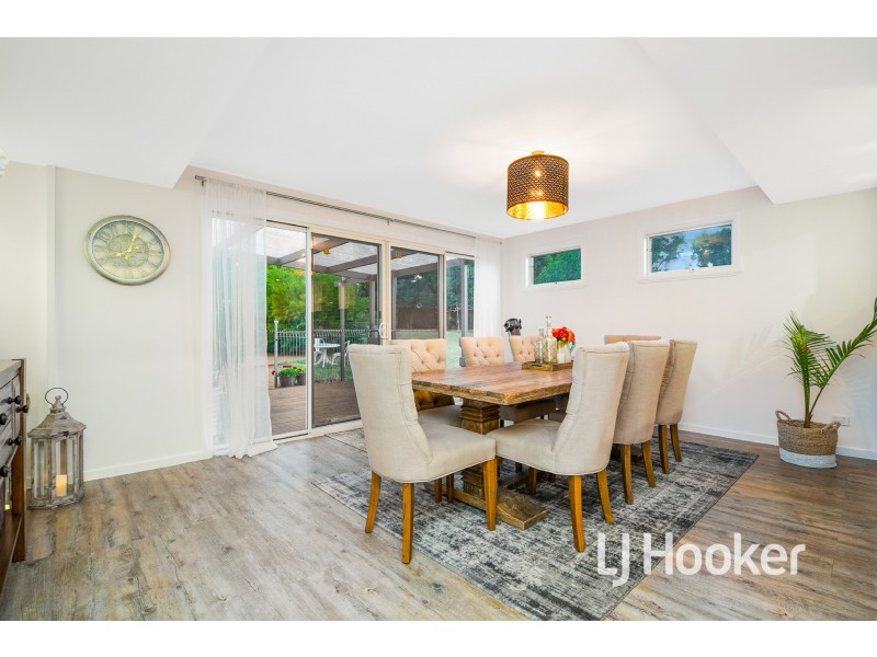 34 Mahon Crescent, Narre Warren VIC 3805