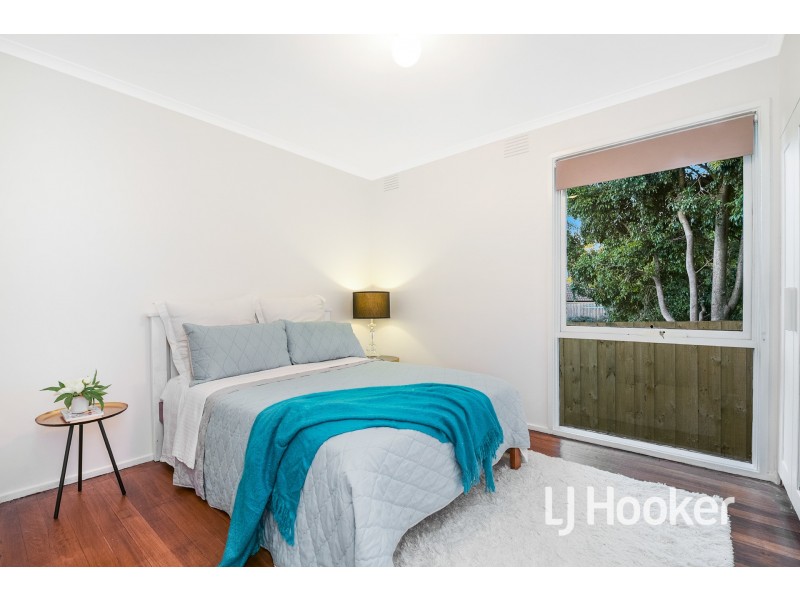 34 Mahon Crescent, Narre Warren VIC 3805