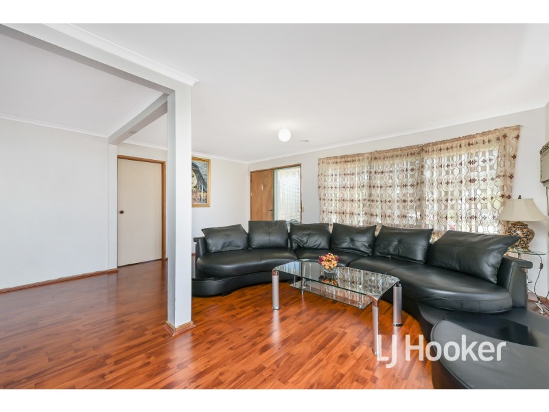 70 Scotsburn Way, Endeavour Hills VIC 3802