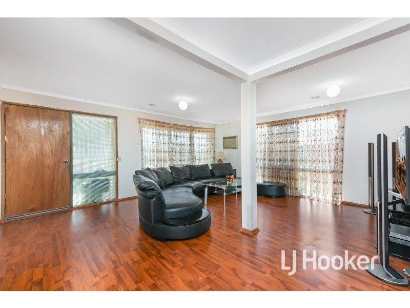70 Scotsburn Way, Endeavour Hills VIC 3802