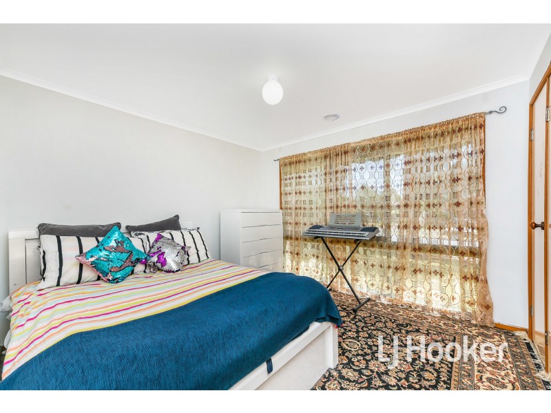 70 Scotsburn Way, Endeavour Hills VIC 3802