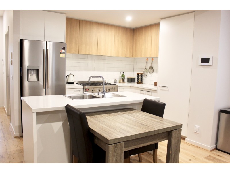 69 Hayton Park Boulevard, Cranbourne West VIC 3977