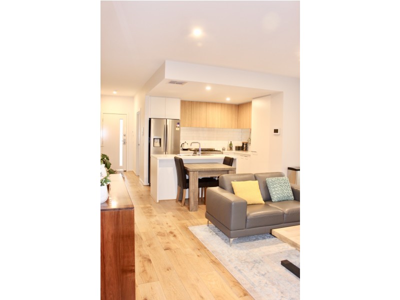 69 Hayton Park Boulevard, Cranbourne West VIC 3977