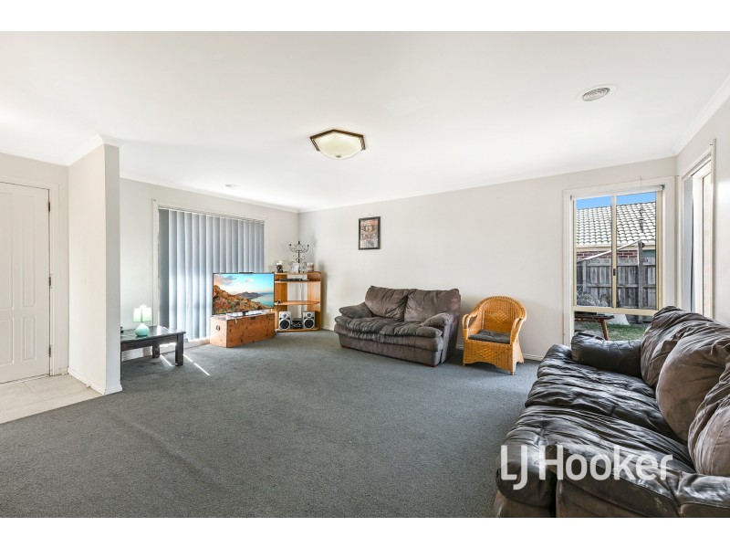 20 Horton Drive, Hampton Park VIC 3976