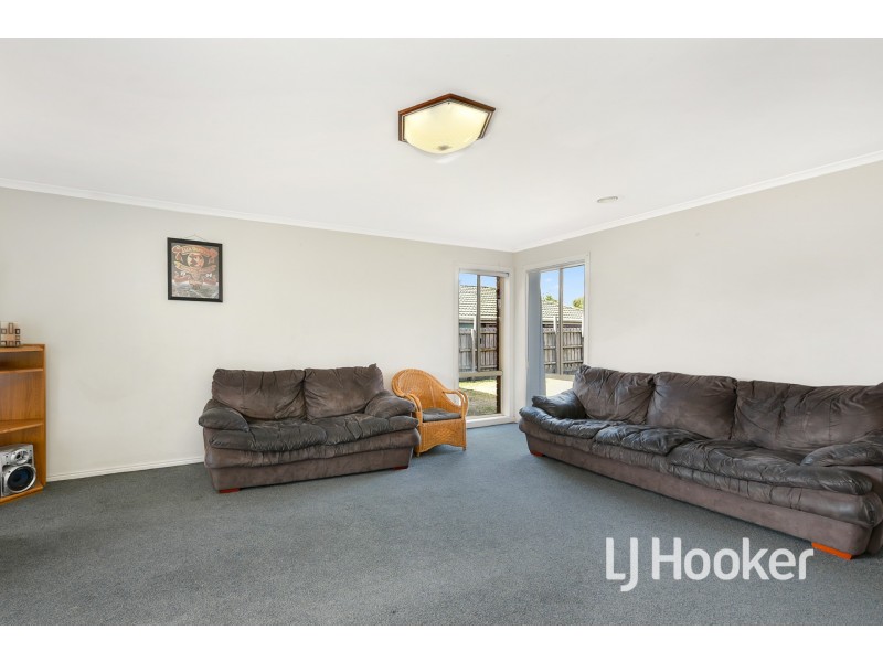 20 Horton Drive, Hampton Park VIC 3976