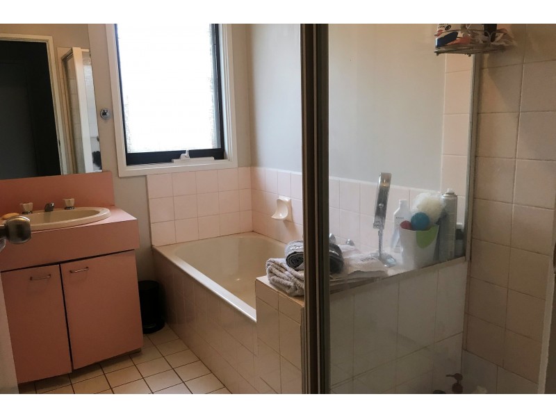 36 Leopold Crescent, Hampton Park VIC 3976