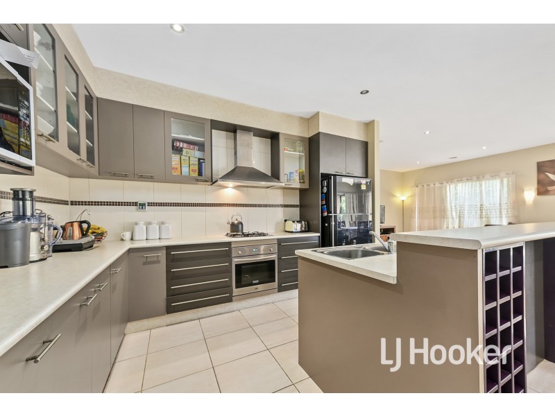 51 Littlecroft Avenue, Narre Warren South VIC 3805