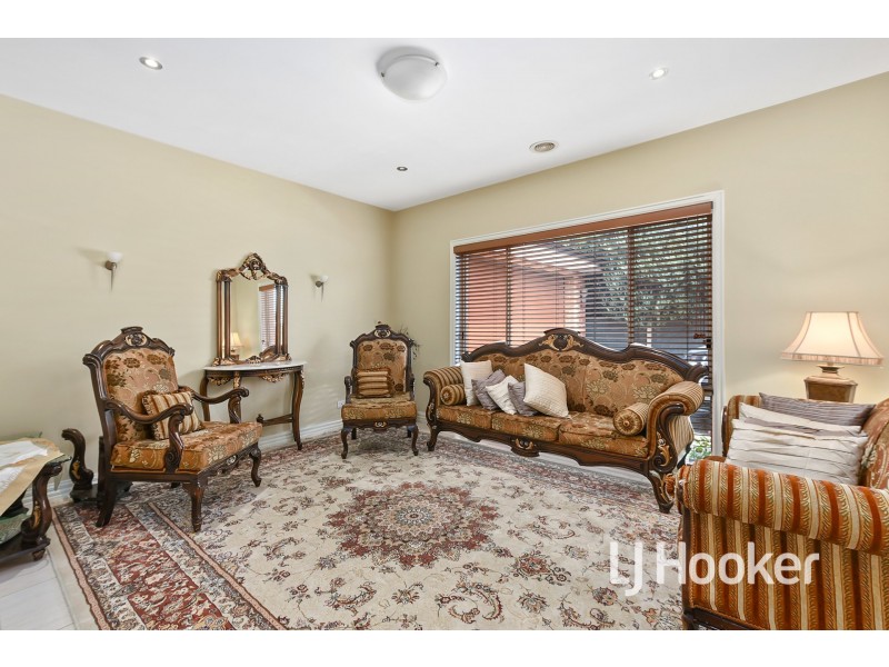 51 Littlecroft Avenue, Narre Warren South VIC 3805