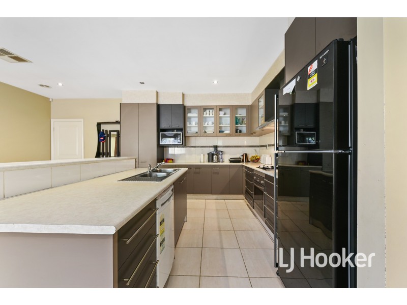 51 Littlecroft Avenue, Narre Warren South VIC 3805
