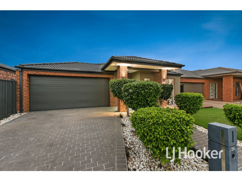 26 Fieldstone Crescent, Cranbourne North VIC 3977