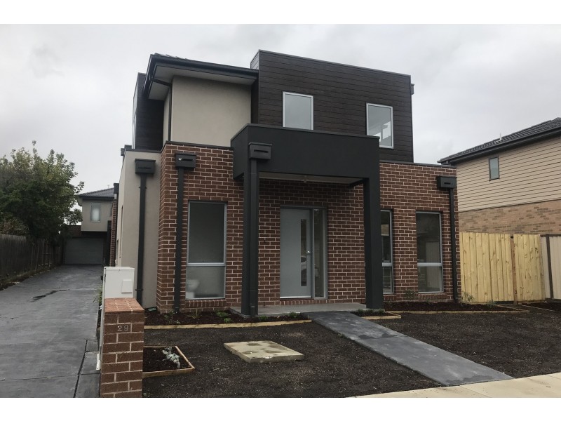 1/29 Burrows Street, Dandenong VIC 3175