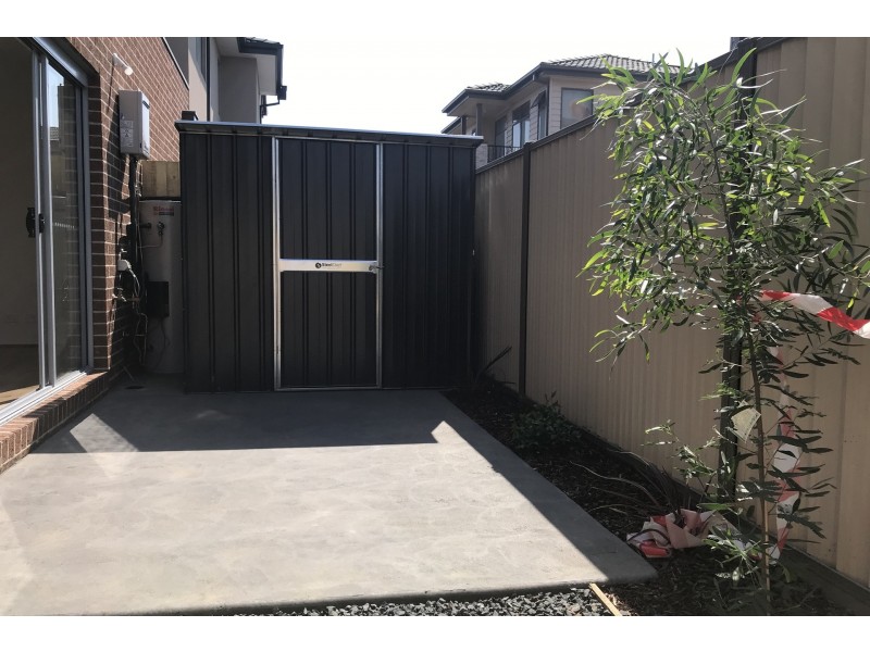 1/29 Burrows Street, Dandenong VIC 3175