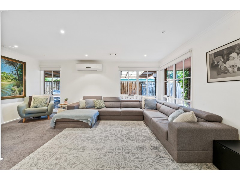 3 Bradley Court, Hampton Park VIC 3976