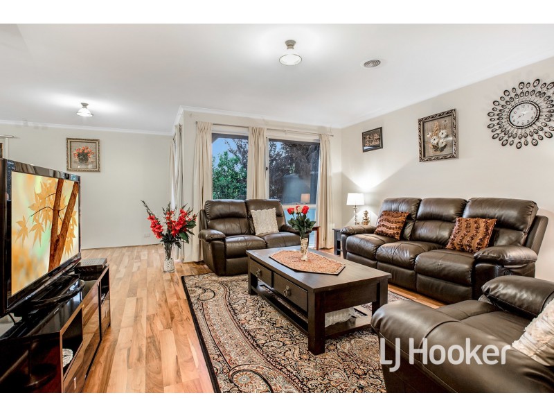 4 Cypress Close, Hampton Park VIC 3976