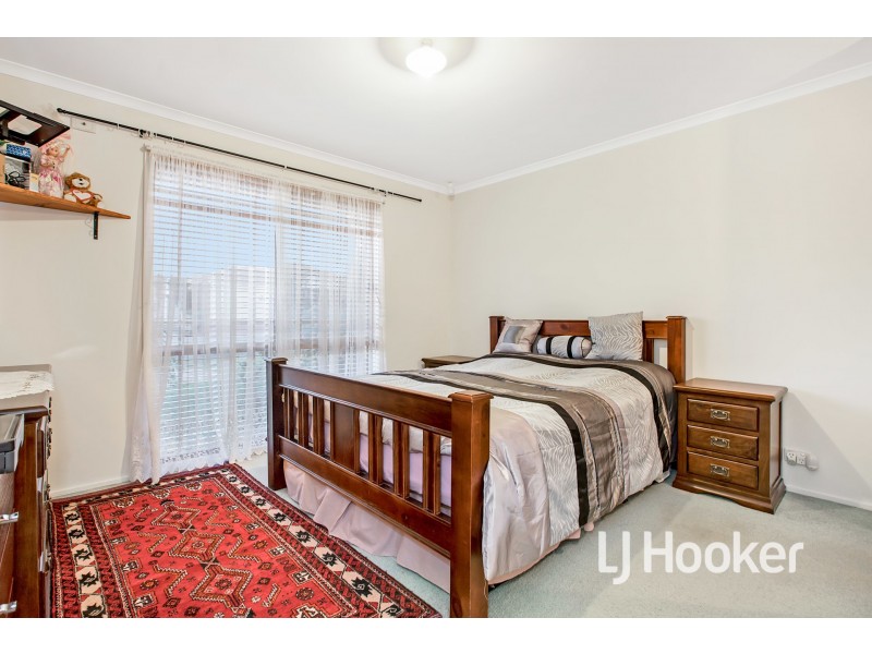4 Cypress Close, Hampton Park VIC 3976