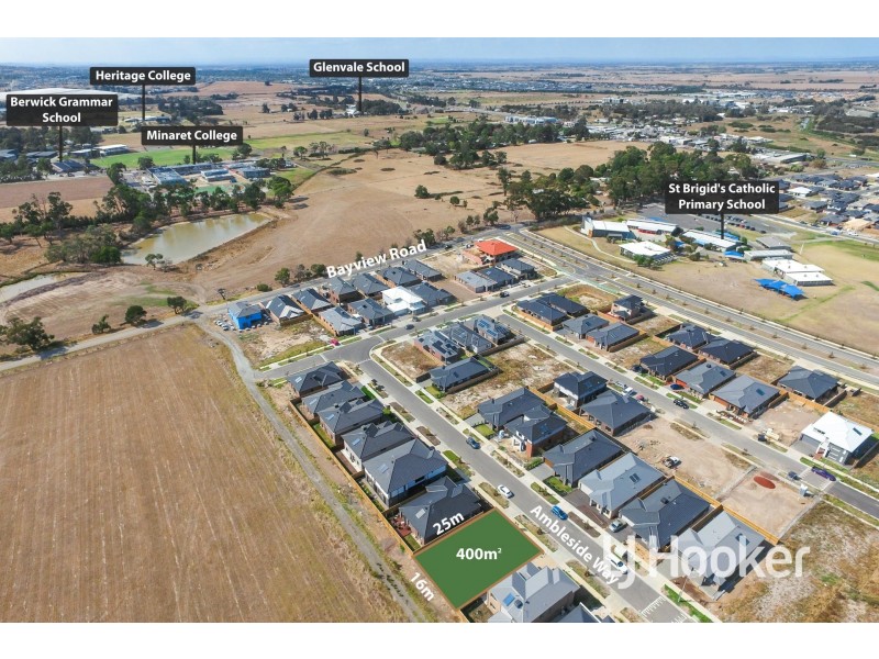 14 Ambleside Way, Officer VIC 3809