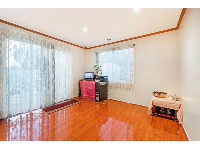 12 Manatoka Crescent, Hampton Park VIC 3976