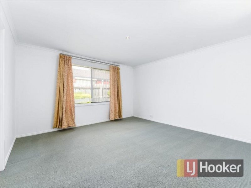 144 Harold Keys Drive, Narre Warren South VIC 3805