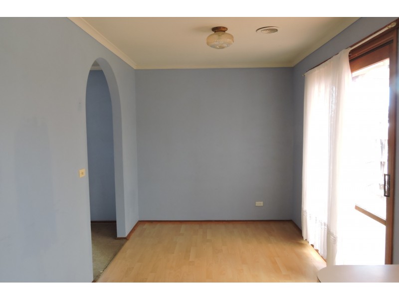 87 Warana Drive, Hampton Park VIC 3976