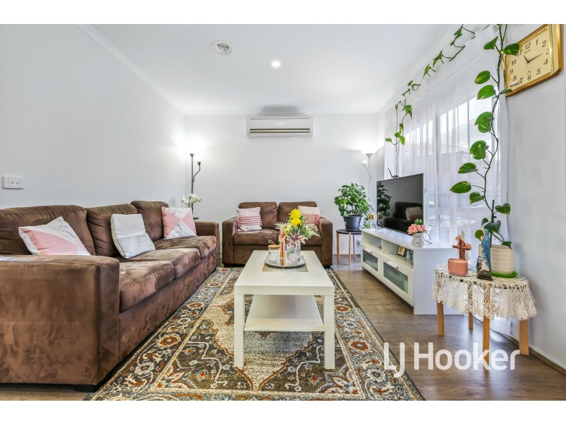 9 Eclipse Court, Hampton Park VIC 3976