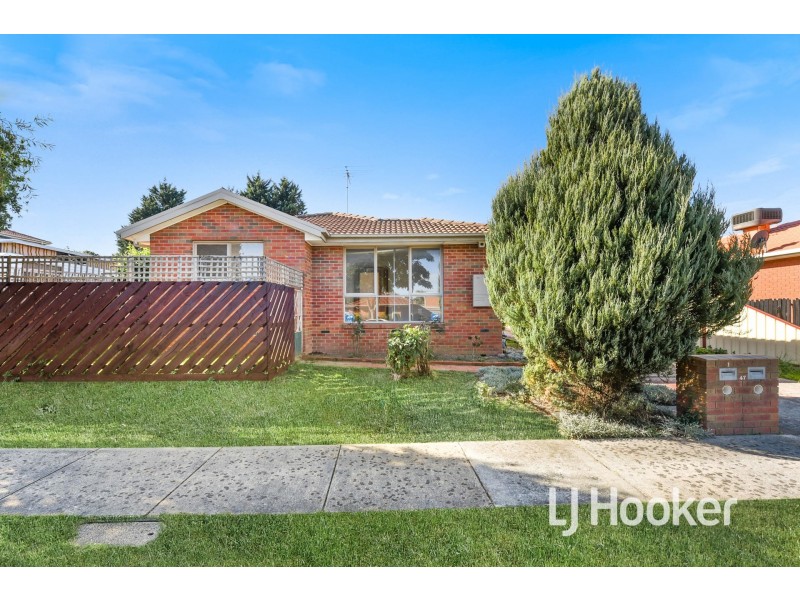 1/47 David Collins Drive, Endeavour Hills VIC 3802