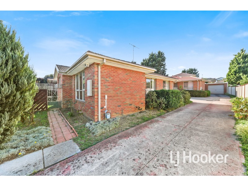 1/47 David Collins Drive, Endeavour Hills VIC 3802