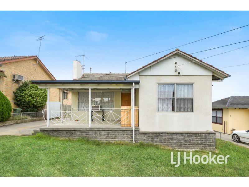 9 Matipo Street, Doveton VIC 3177