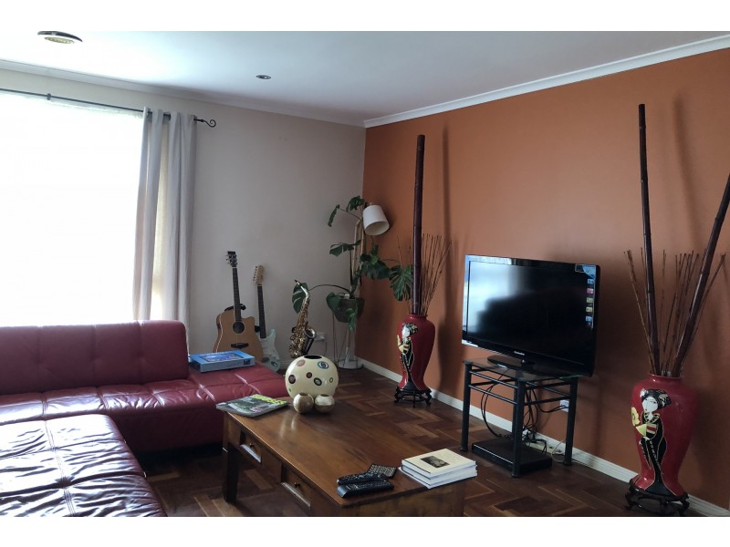 6 Jason Place, Hampton Park VIC 3976