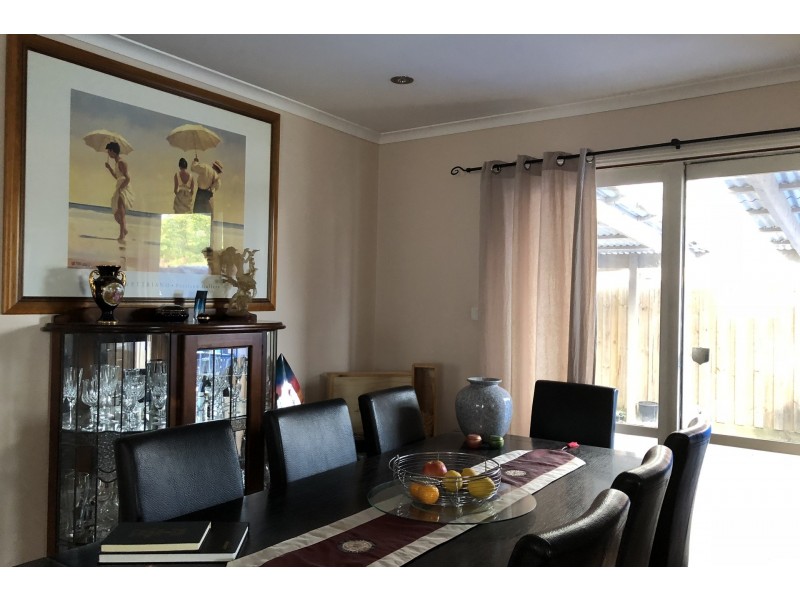 6 Jason Place, Hampton Park VIC 3976