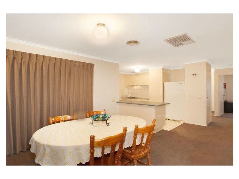 60 Amberley Park Drive, Narre Warren South VIC 3805