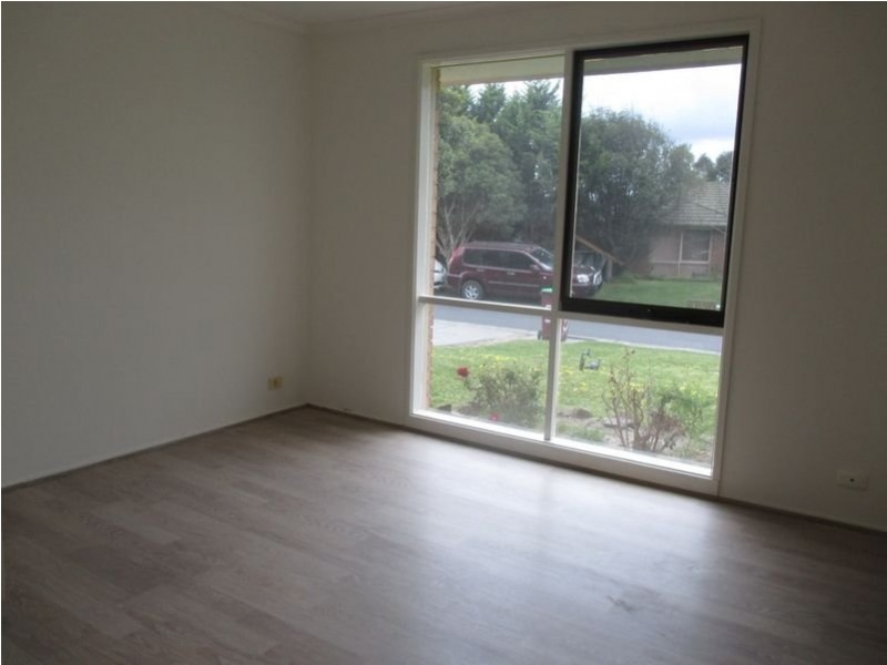 3 Catherine Edey Place, Hampton Park VIC 3976