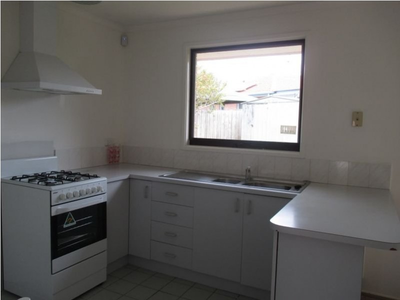 3 Catherine Edey Place, Hampton Park VIC 3976