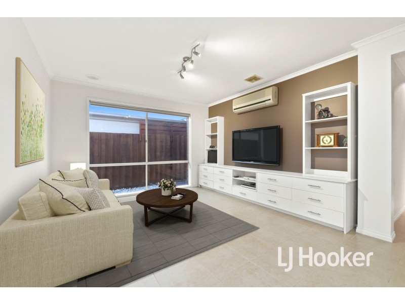 4 Cloverlea Grove, Narre Warren South VIC 3805