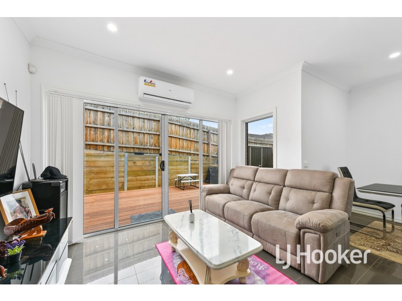 3 Pistachio Close, Hampton Park VIC 3976