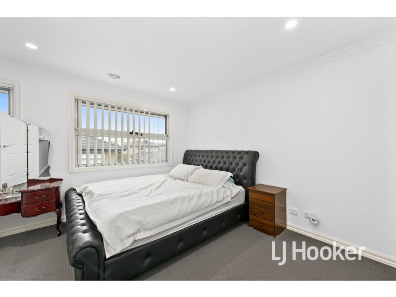 3 Pistachio Close, Hampton Park VIC 3976