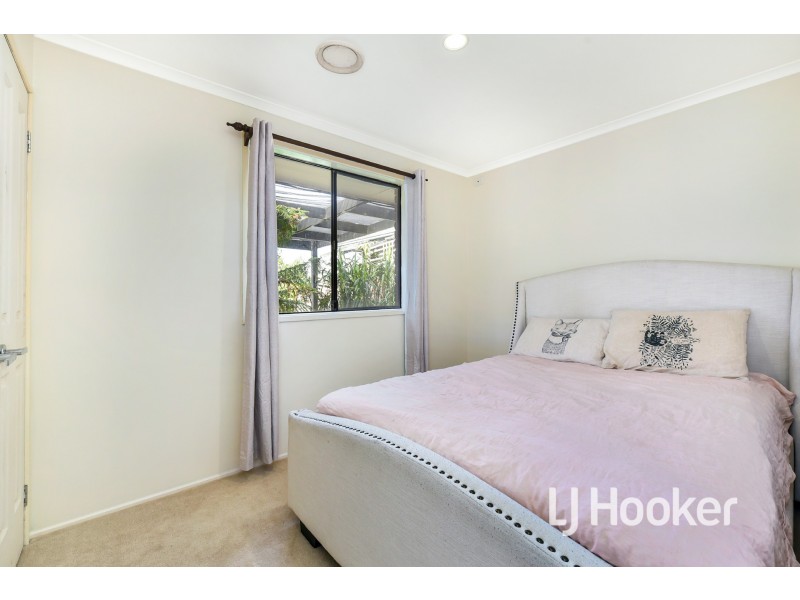 10 Dewpoint Crescent, Hampton Park VIC 3976