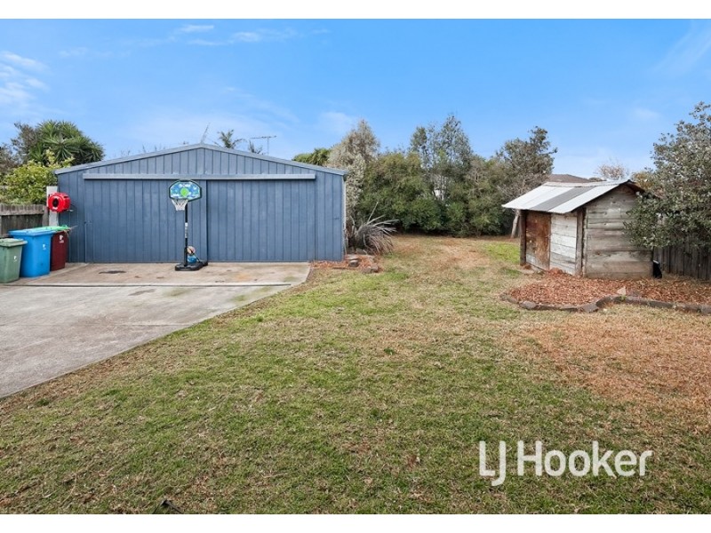 10 Dewpoint Crescent, Hampton Park VIC 3976