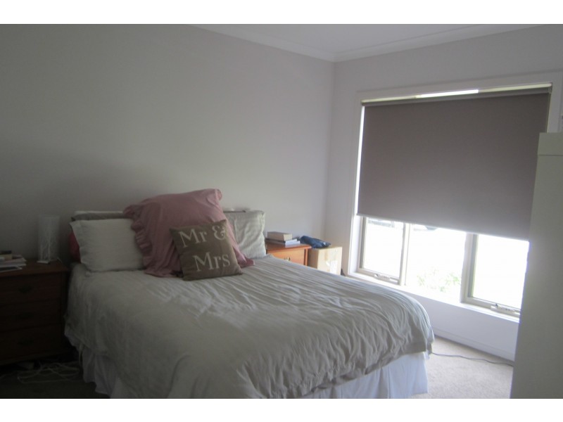 3 Dodge Terrace, Cranbourne East VIC 3977