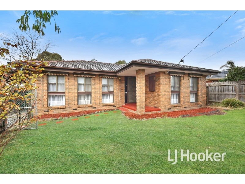 13 Matthew Court, Hampton Park VIC 3976