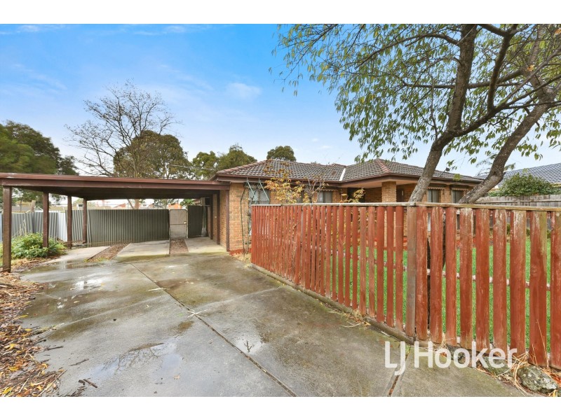 13 Matthew Court, Hampton Park VIC 3976