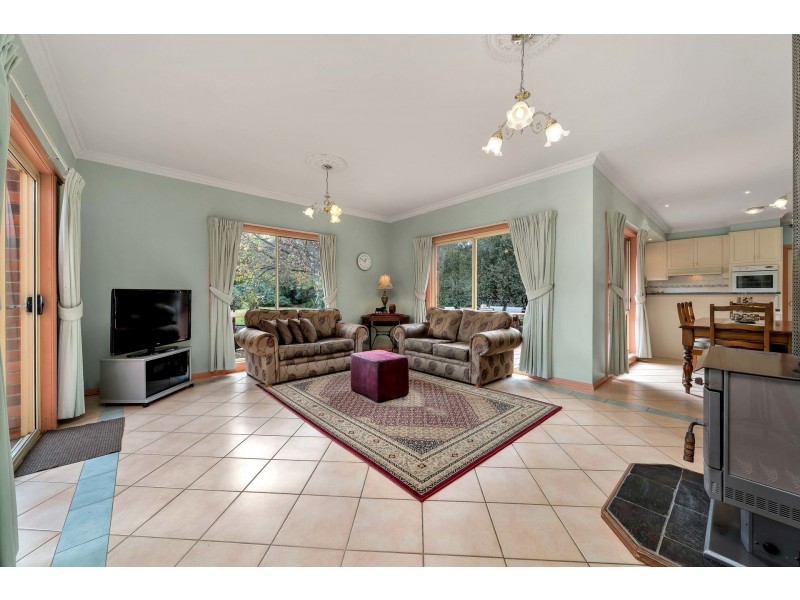 35 Collison Road, Cranbourne East VIC 3977