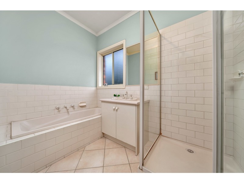 35 Collison Road, Cranbourne East VIC 3977