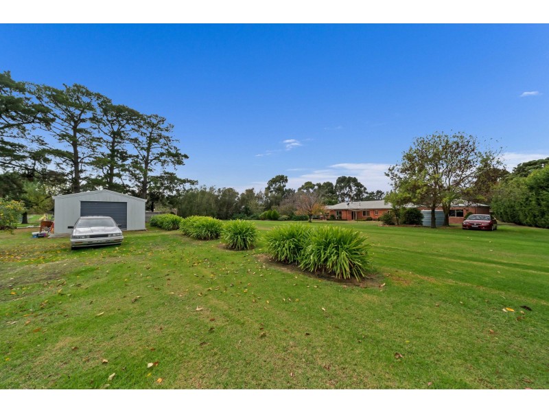 35 Collison Road, Cranbourne East VIC 3977