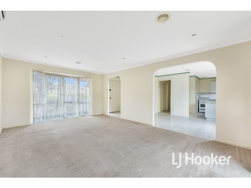 2/15 Patricia Court, Hampton Park VIC 3976