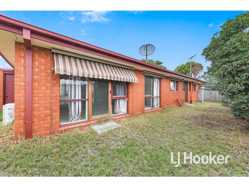 2/15 Patricia Court, Hampton Park VIC 3976