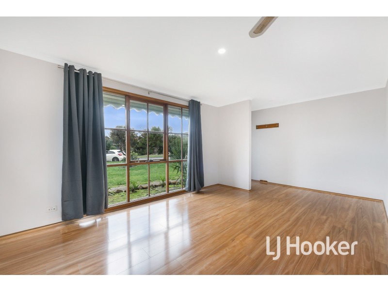 6 Plateau Crescent, Hampton Park VIC 3976