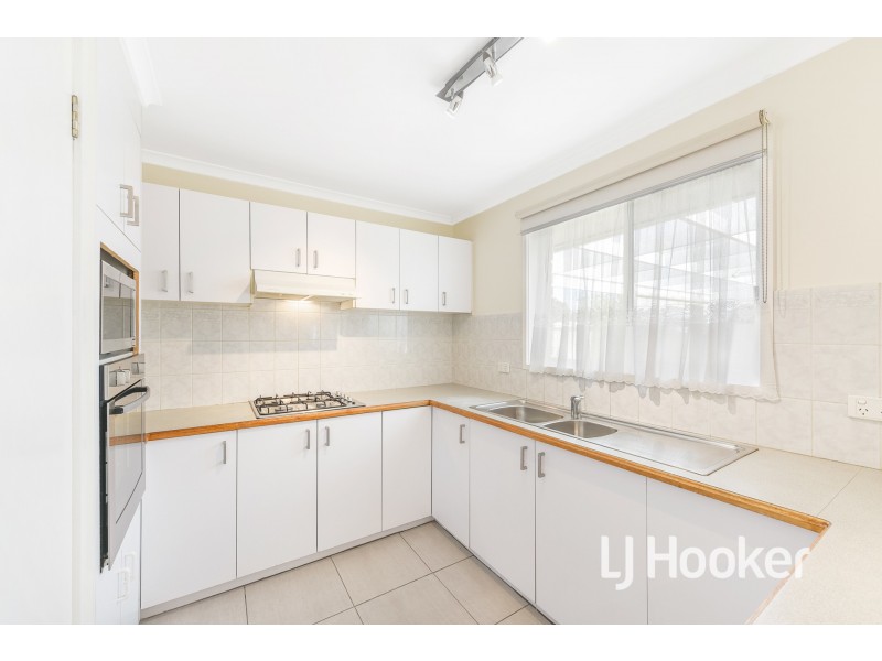 5 Belvedere Court, Hampton Park VIC 3976