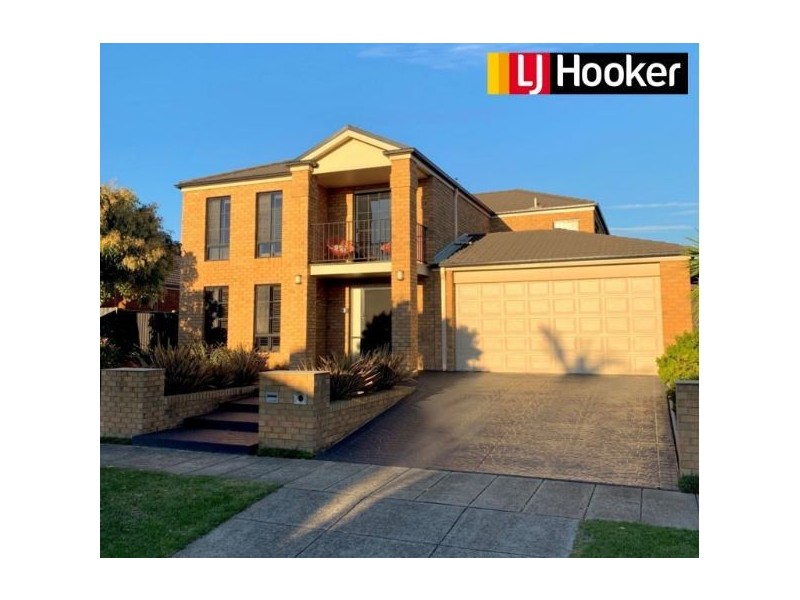 14 Charlwood Close, Lynbrook VIC 3975
