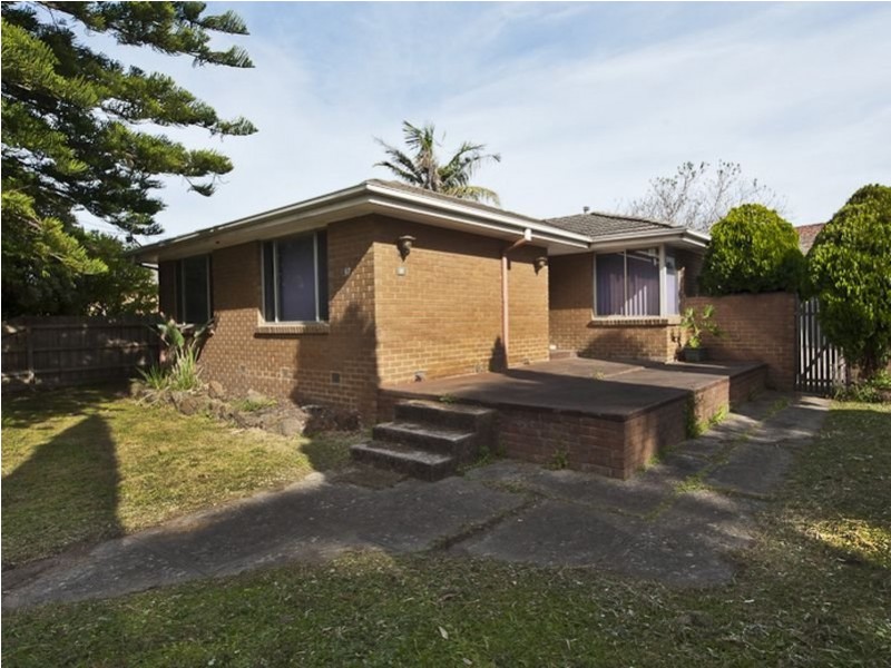 37 Winnima Avenue, Hampton Park VIC 3976